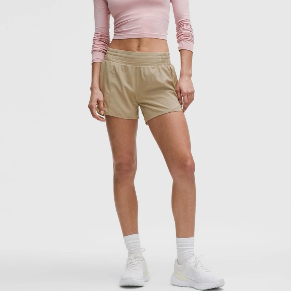 Lululemon Hotty Hot High Rise Lined shorts 2.5” beige